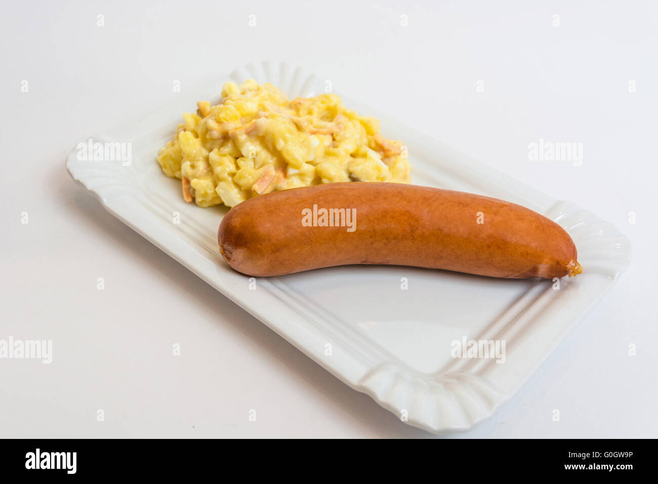Kartoffelsalat mit Würstchen Stockfotografie - Alamy