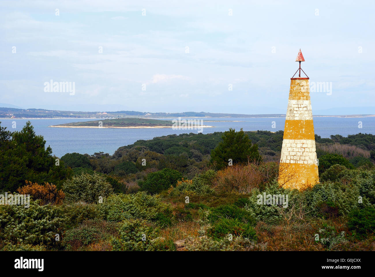 Naturpark Kamenjak, Premantura, Istrien, Kroatien. Kap Kamenjak. Der Park ist etwa zehn Kilometer von Pula entfernt, es ist der Lebensraum der Mittelmeer-Mönchsrobbe. Stockfoto