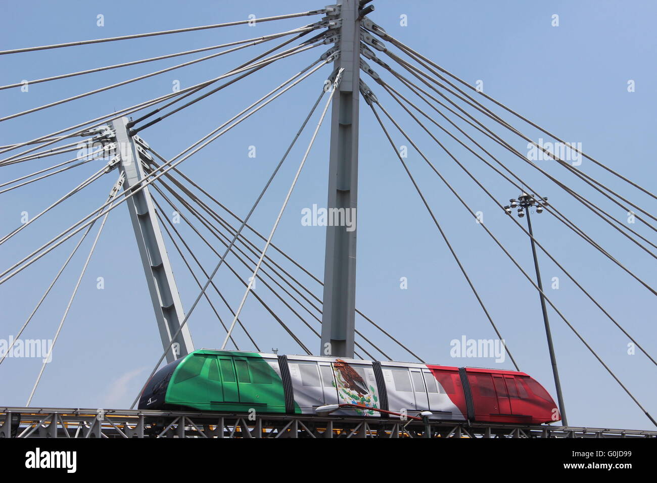 Sky-Train in der internationale Flughafen Benito Juarez, Mexiko-Stadt Stockfoto