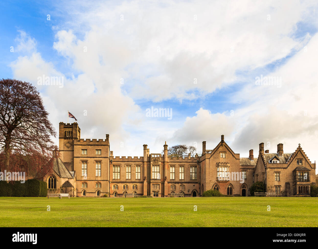 Newstead Abbey aus dem Osten. Newstead Abbey, Newstead, Nottinghamshire, England. Stockfoto