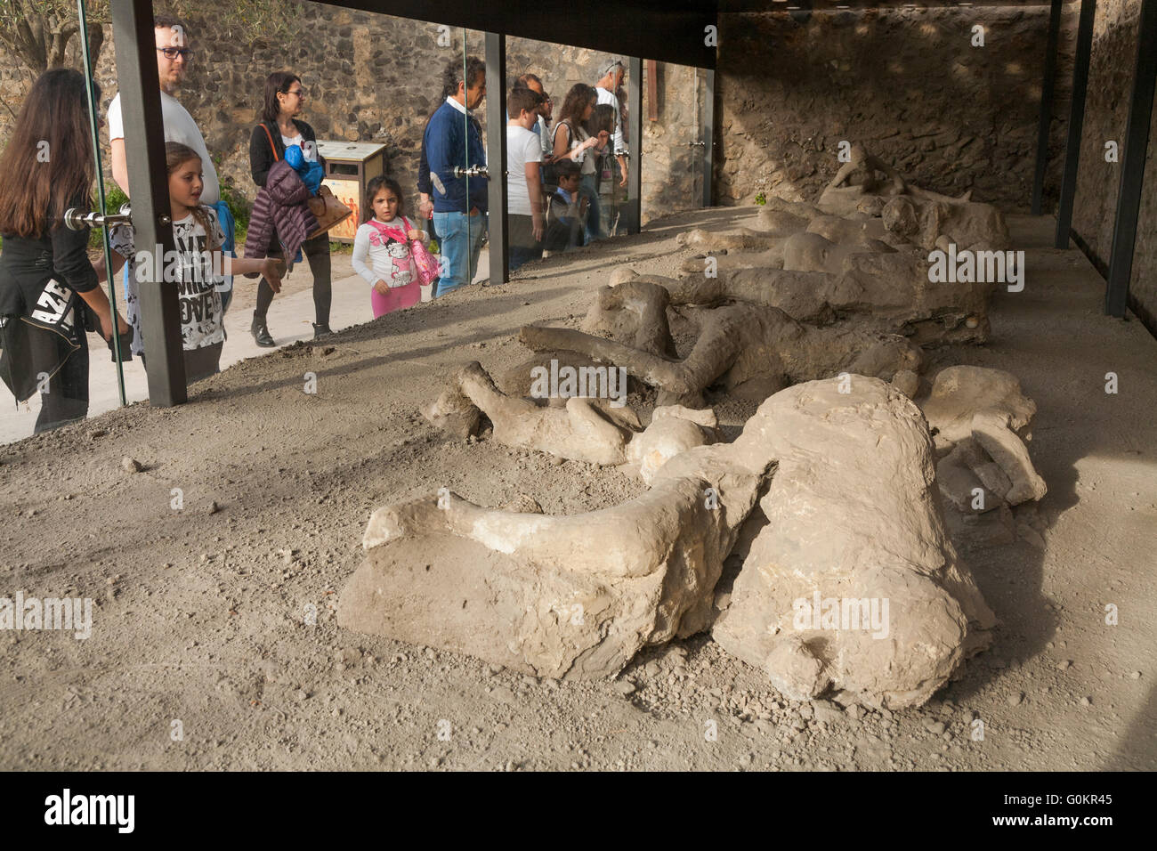 Pompeii vesuvius bodies Fotos und Bildmaterial in hoher Auflösung Alamy