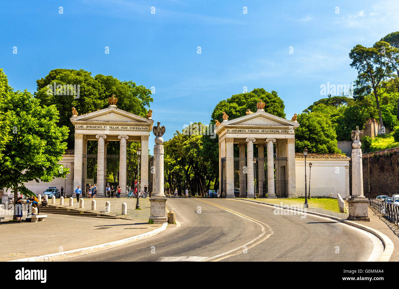 Monumentalen Eingang der Villa Borghese in Rom Stockfoto