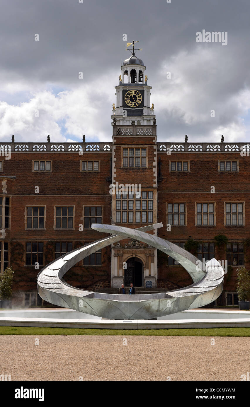 Hatfield queen elizabeth Fotos und Bildmaterial in hoher Auflösung