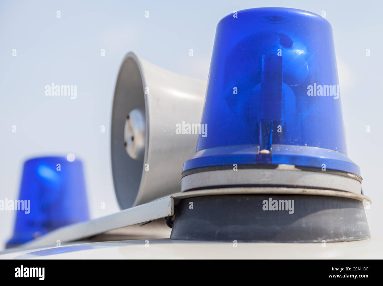 Blaulicht vom deutschen Rettungswagen Auto Stockfoto