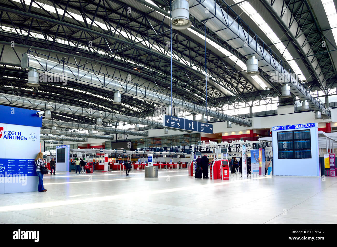 Prag, Tschechische Republik. Vaclav Havel internationaler Flughafen, terminal 2. Stockfoto