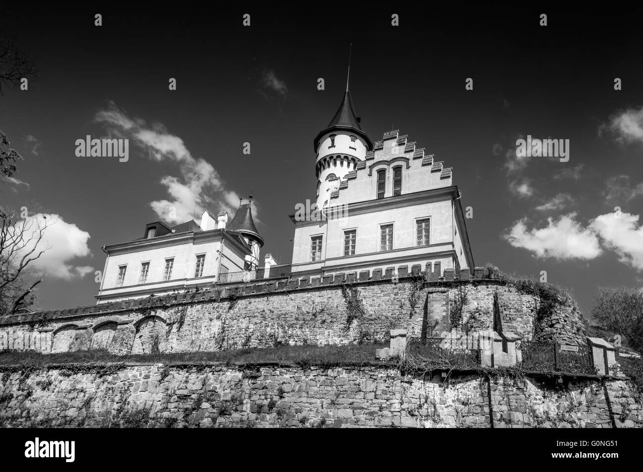 Alte und historische Schloss Radun in Tschechien Stockfoto