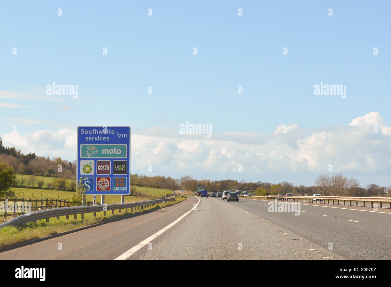 Southwaite Moto Dienste zwischen den Anschlussstellen 41 und 42 der M6 Autobahn in nördlicher Richtung, Southwaite, Cumbria, England Stockfoto
