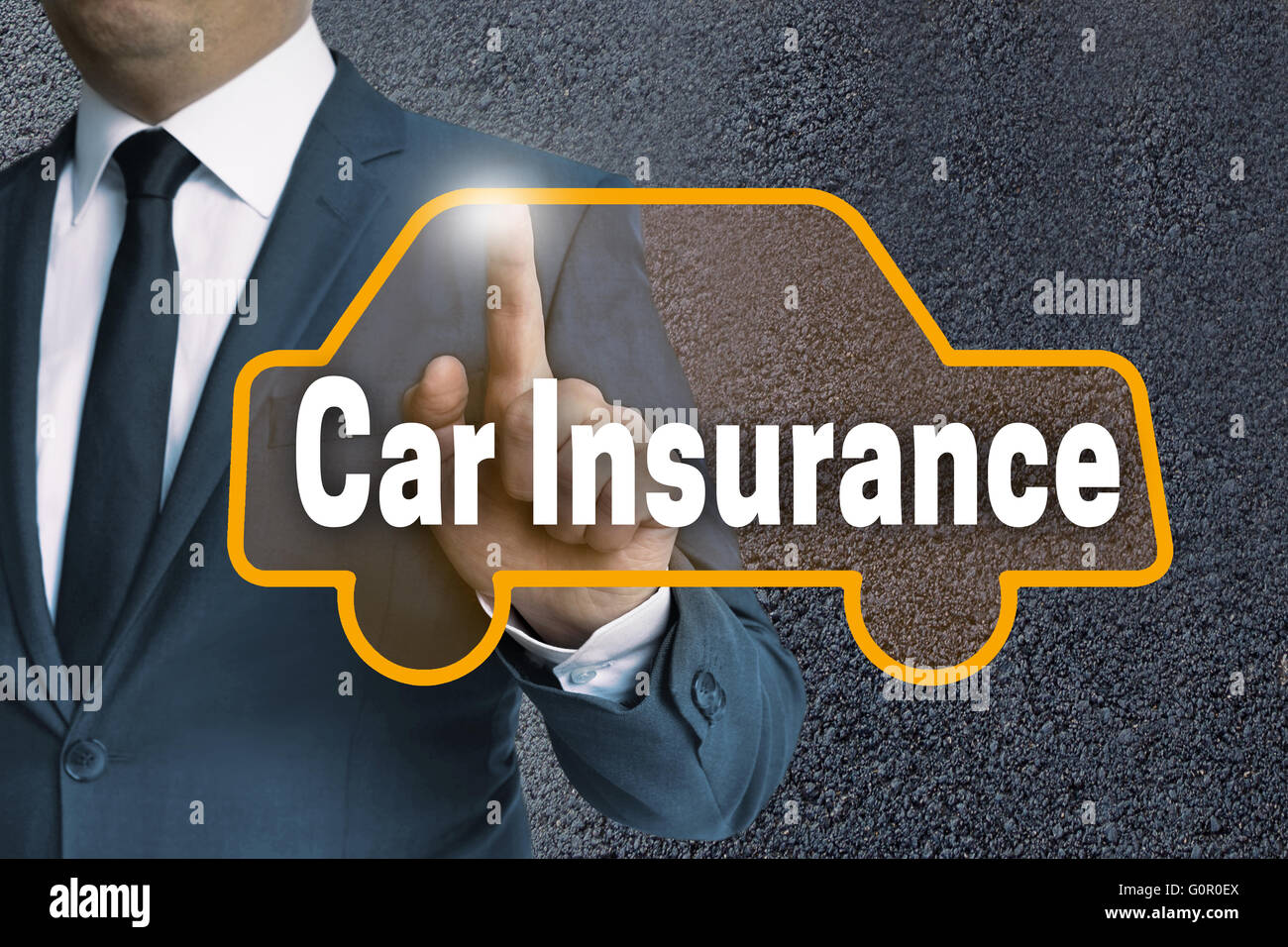 Auto Versicherung Touchscreen gesteuert Geschäftsmann Konzept. Stockfoto