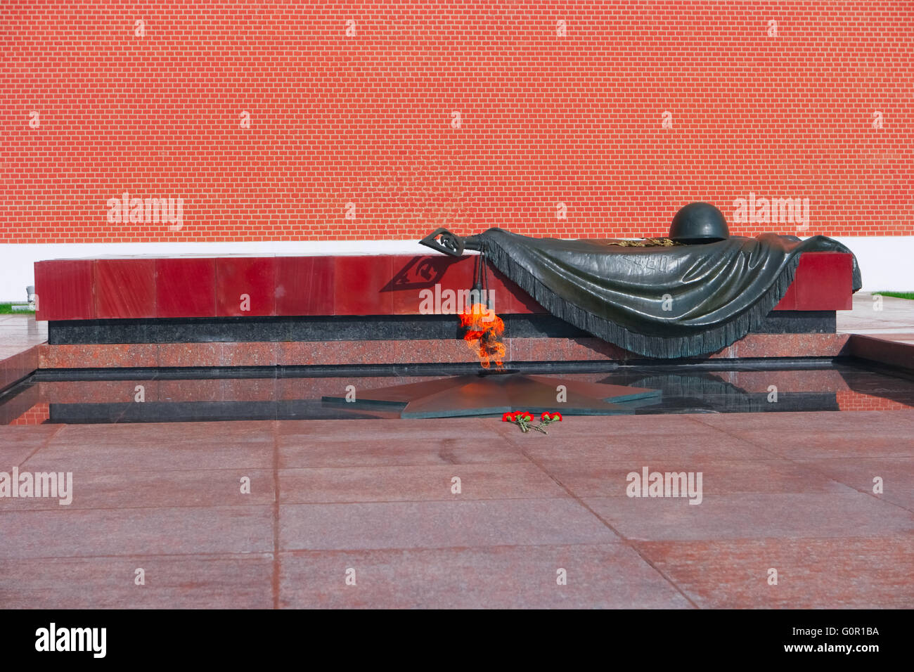Ewige Flamme und Grab des unbekannten Soldaten, Kreml, Moskau, Russland Stockfoto