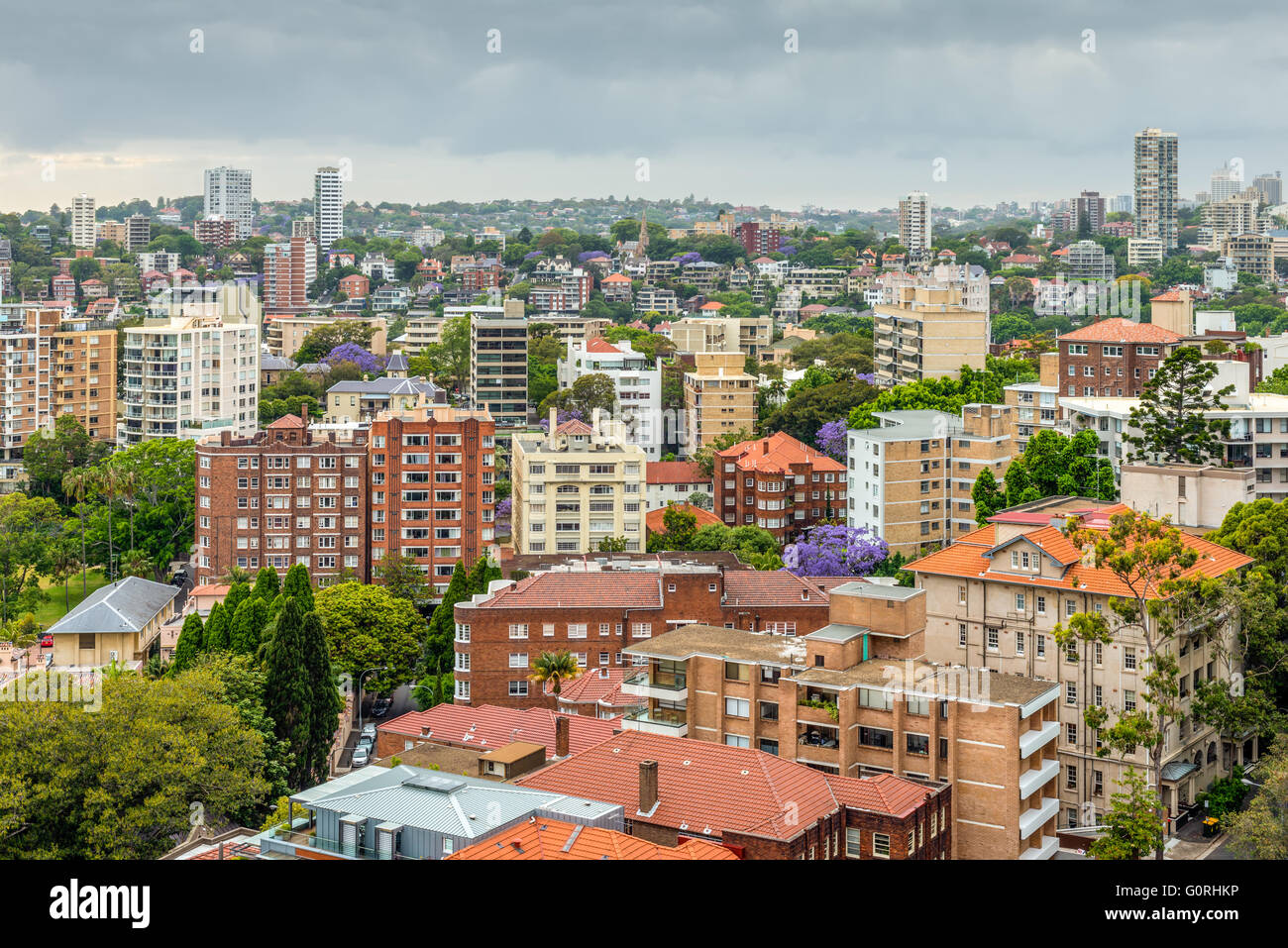 Ansicht von Sydney in trübem Wetter - full-Frame horizontale Komposition - Potts Point Bezirk und andere Stockfoto