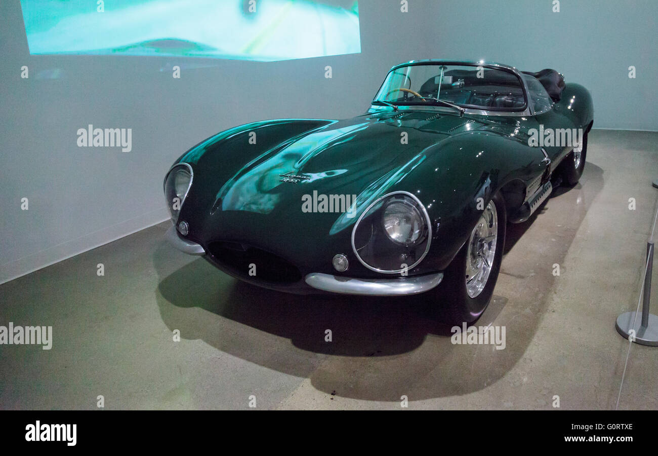 1956 Jaguar XKSS war früher im Besitz von Steve McQueen und ist nun Teil der Margie und Robert E. Petersen Collection Stockfoto