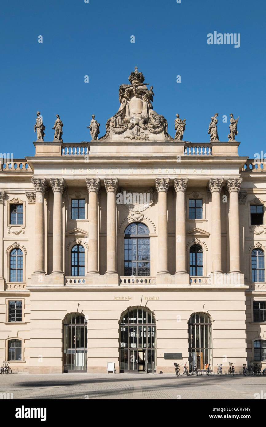 Gesetz-Fakultätsgebäude (ehemaliges Altes Palais) der Humboldt-Universität auf unter Den Linden in Mitte Berlin Deutschland Stockfoto