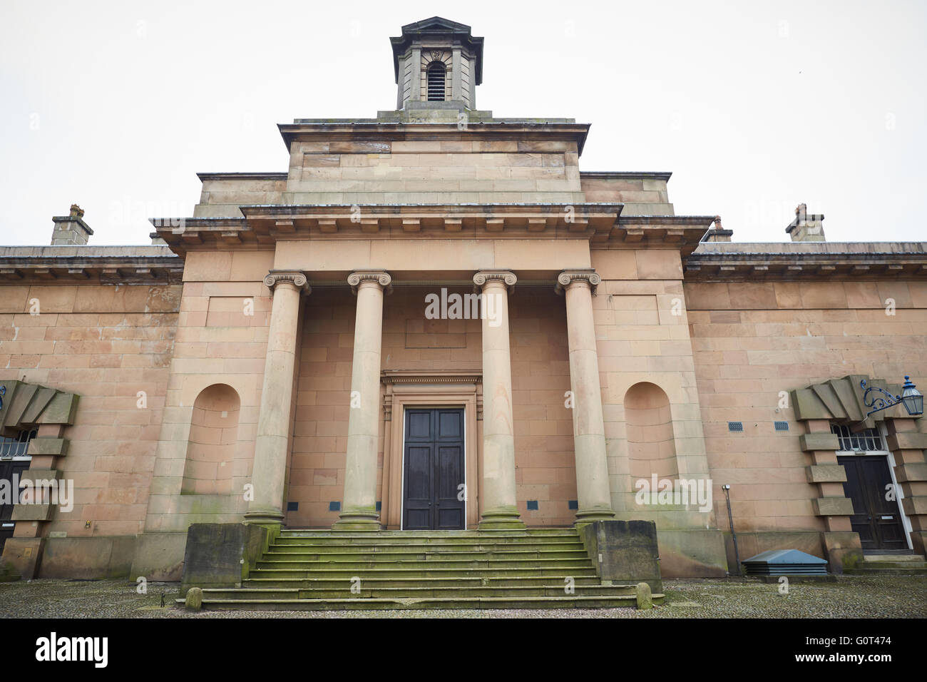 Knutsford Altstadt Cheshire Sitzungen Haus Toft Straße entworfen von George Moneypenny als Teil des Gefängnisses. Es wird gebaut Stockfoto