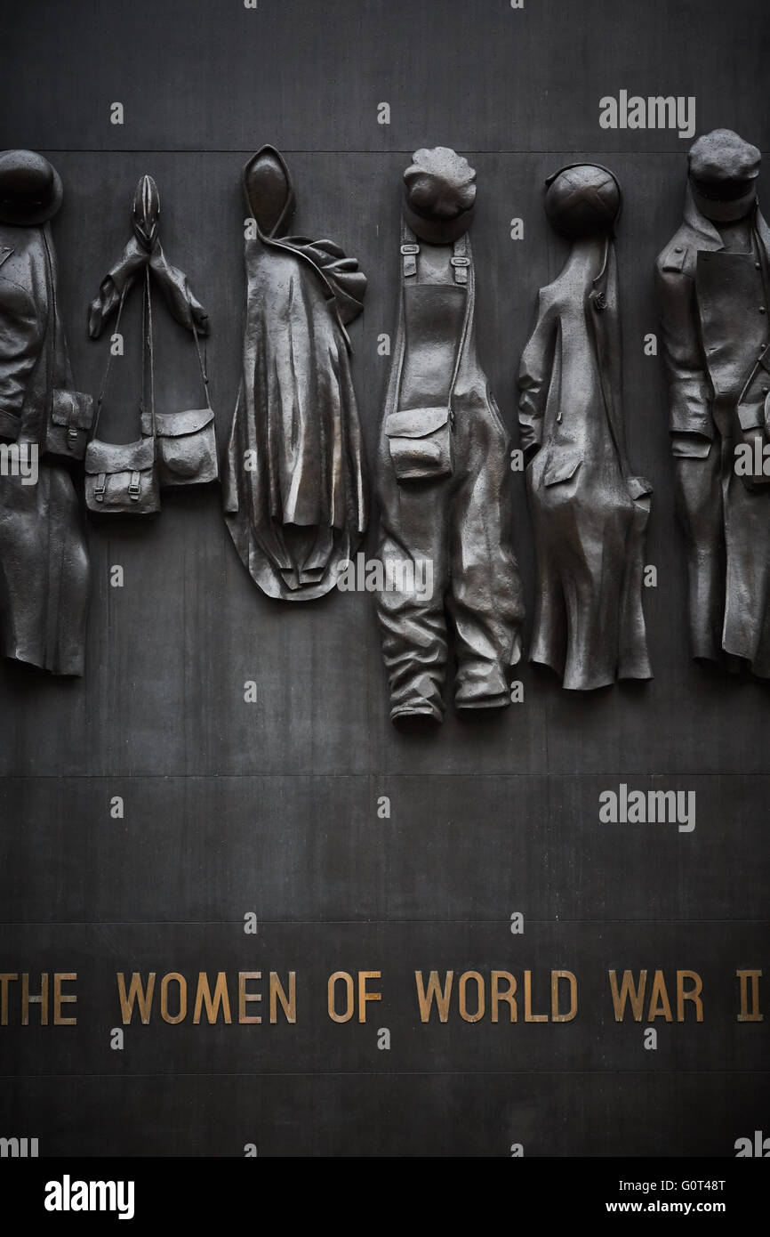 Das Denkmal für die Frauen des zweiten Weltkrieges ist eine britische nationale Kriegerdenkmal befindet sich in Whitehall in London, im Norden von th Stockfoto