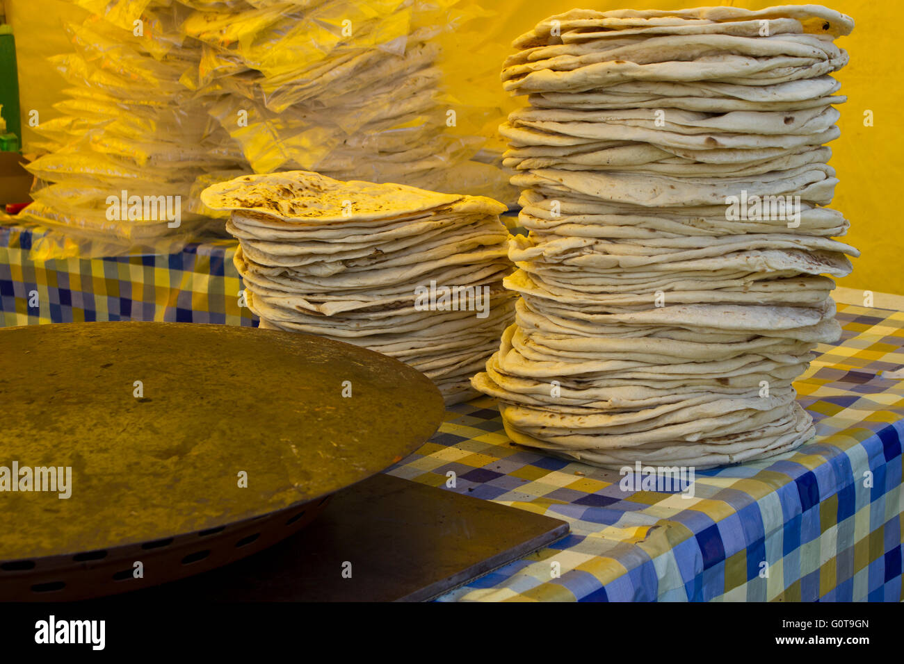 Pitta Fladenbrot auf einer Messe zu verkaufen Stockfoto