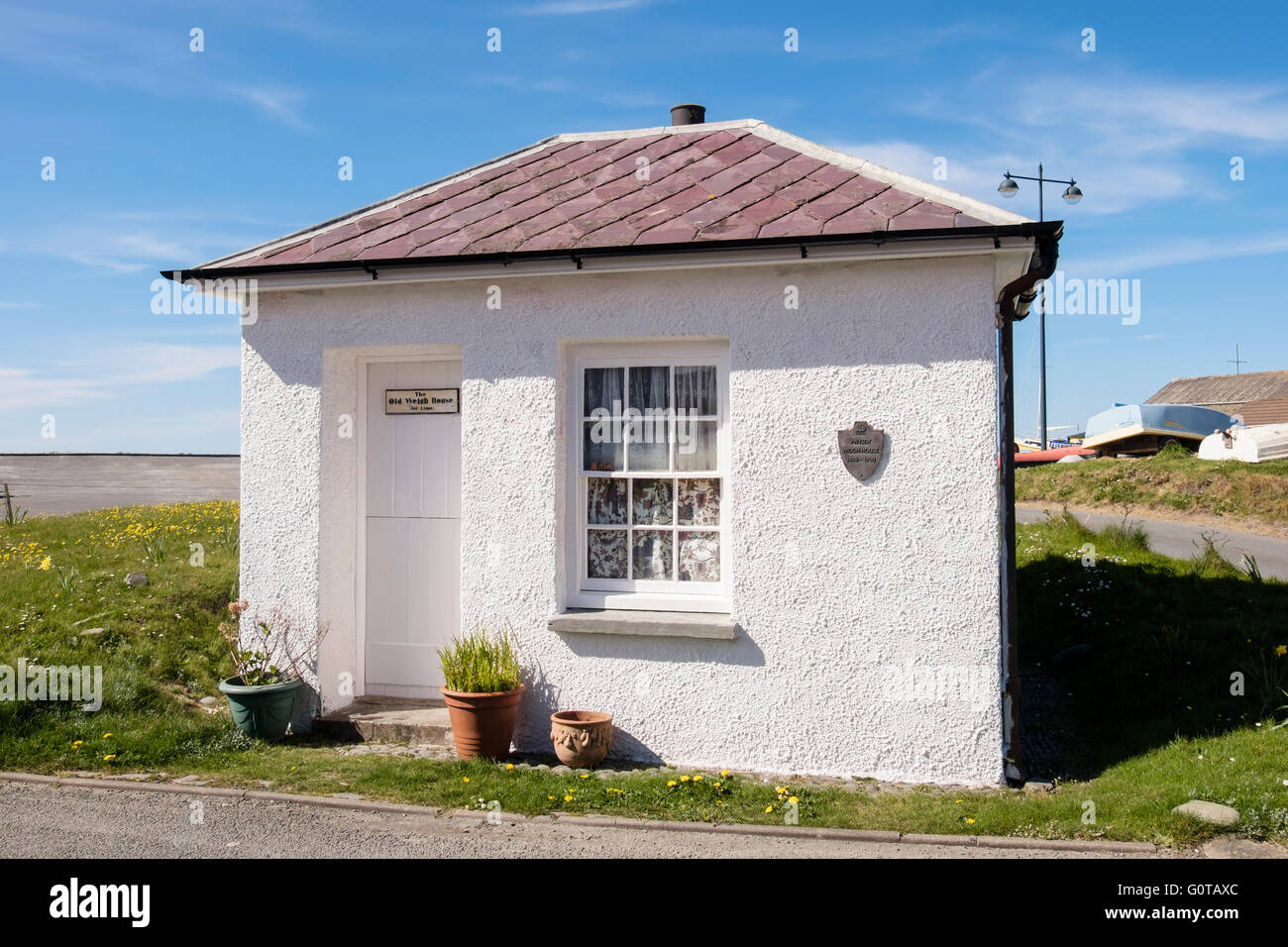 Das alte Haus wiegen verwendet ursprünglich zum Wiegen von Kalk am Hafen von Aberaeron, Ceredigion, Wales, UK, Großbritannien Stockfoto