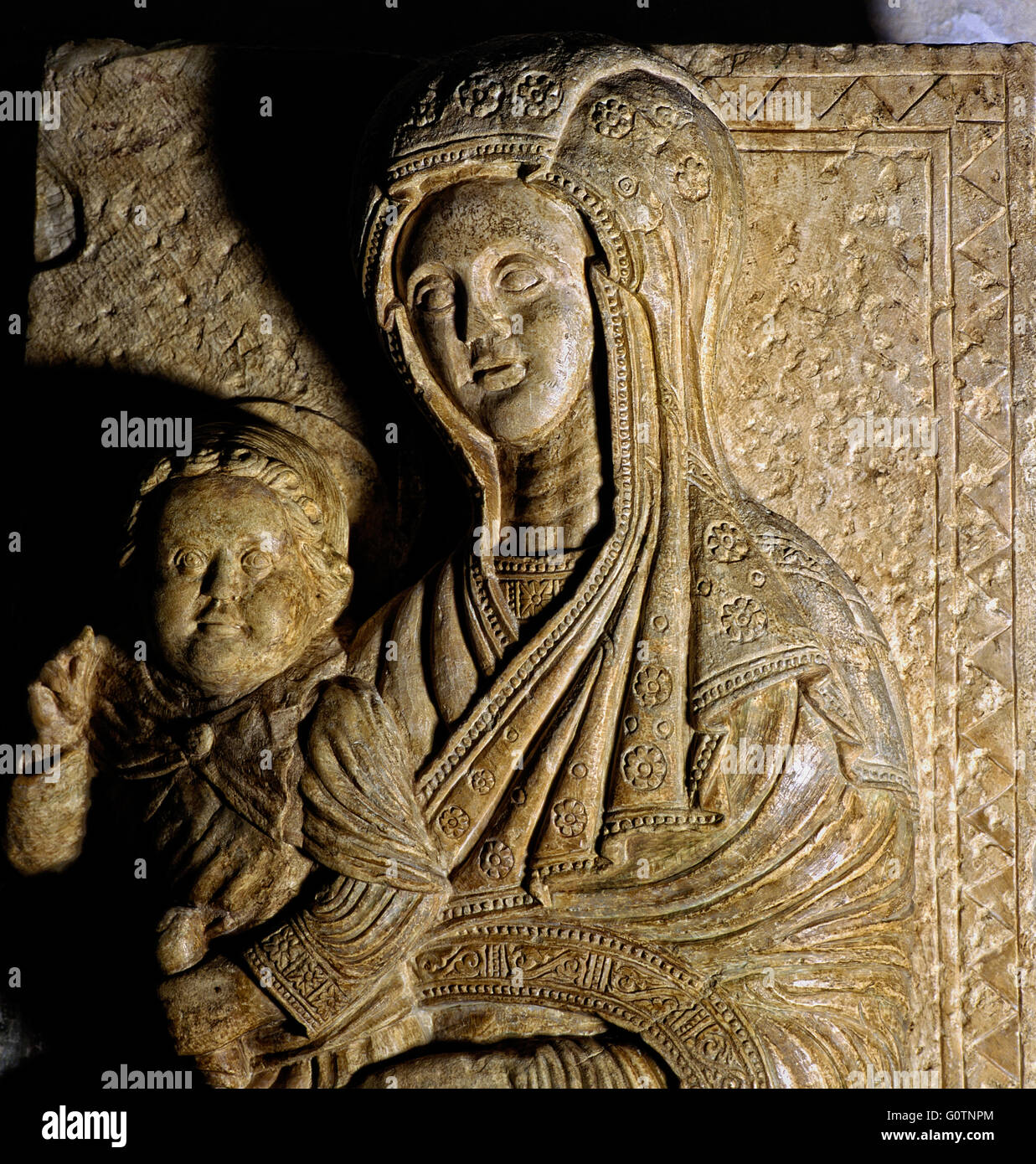Italien Abruzzen Sulmona Kathedrale von St. Panfilo - Madonna Delle Fornaci X - XI Jh. Stockfoto