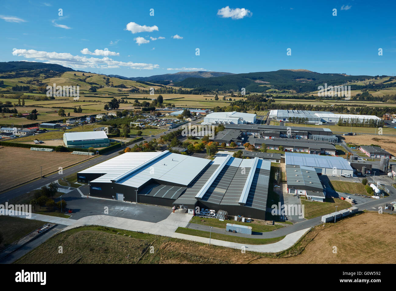 Silbernen Farn Farmen Fabrik, Silverstream Industrial Park in der Nähe von Mosgiel, Dunedin, Otago, Südinsel, Neuseeland - Antenne Stockfoto