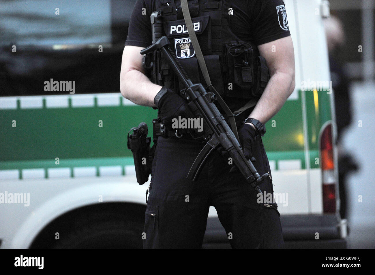 Polizeigewehr Zeigen Stockfotos und bilder Kaufen Alamy