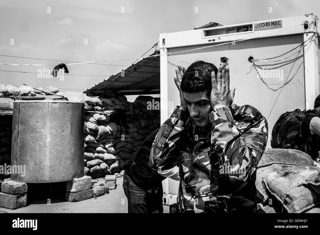 Kurdische Peshmerga Kräfte abgestoßen Dschihad Angriffe auf Abu Shita Dorf - 05.03.2016 - Irak / Erbil / Abu Shita - kurdische Peshmerga Kräfte erfolgreich abgewehrt Dschihad Angriffe auf Abu Shita Dorf in der Nähe der Gwer Front befindet sich im südwestlichen Erbil.  Die Angriffe verursacht schwere Schäden auf islamischer Staat (IS), die die Peshmerga Verteidigungslinie im Bereich infiltrieren soll.    -Alexandre Afonso / Le Pictorium Stockfoto