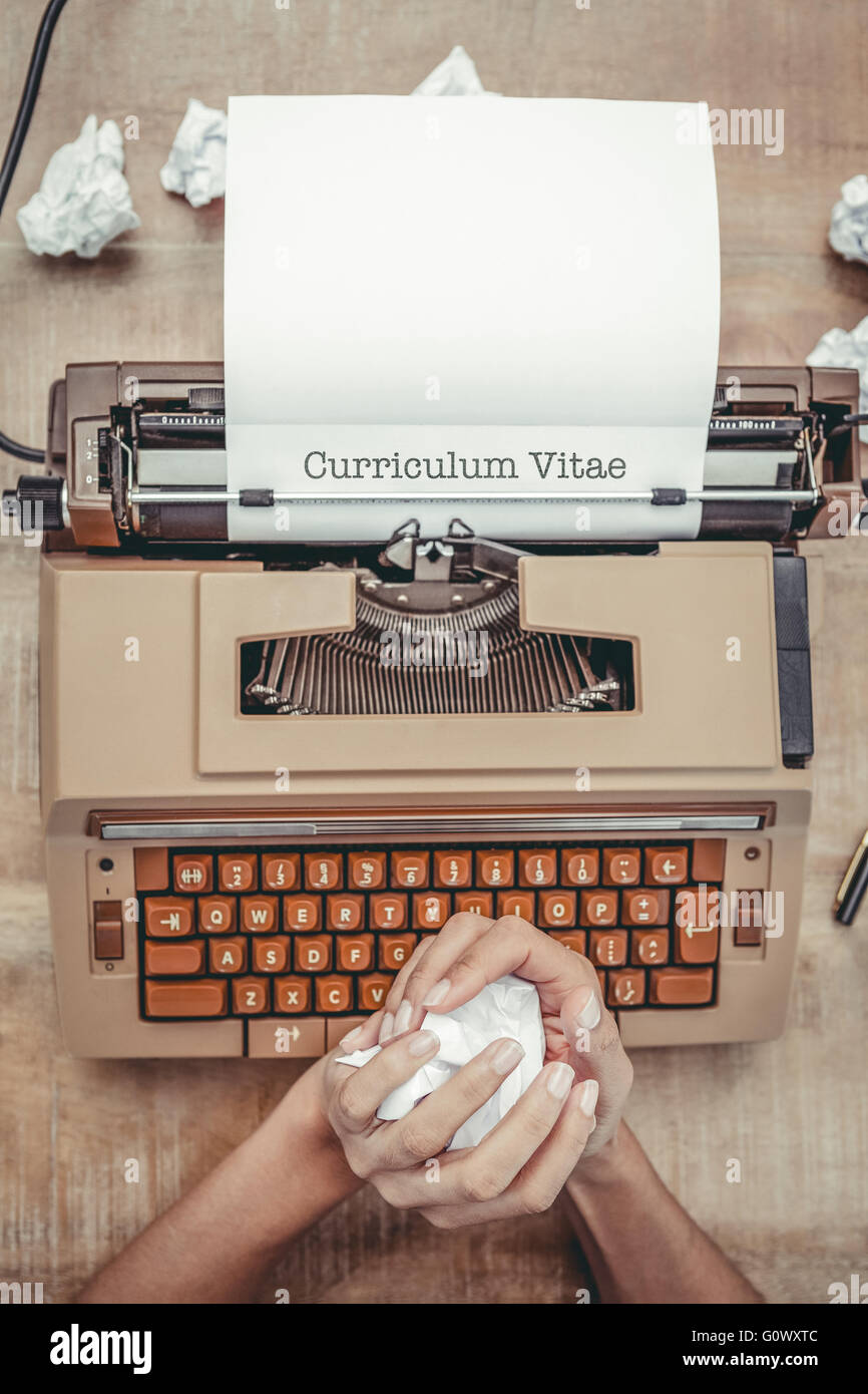 Curriculum Vitae gegen oben anzeigen der alten Schreibmaschine Stockfoto