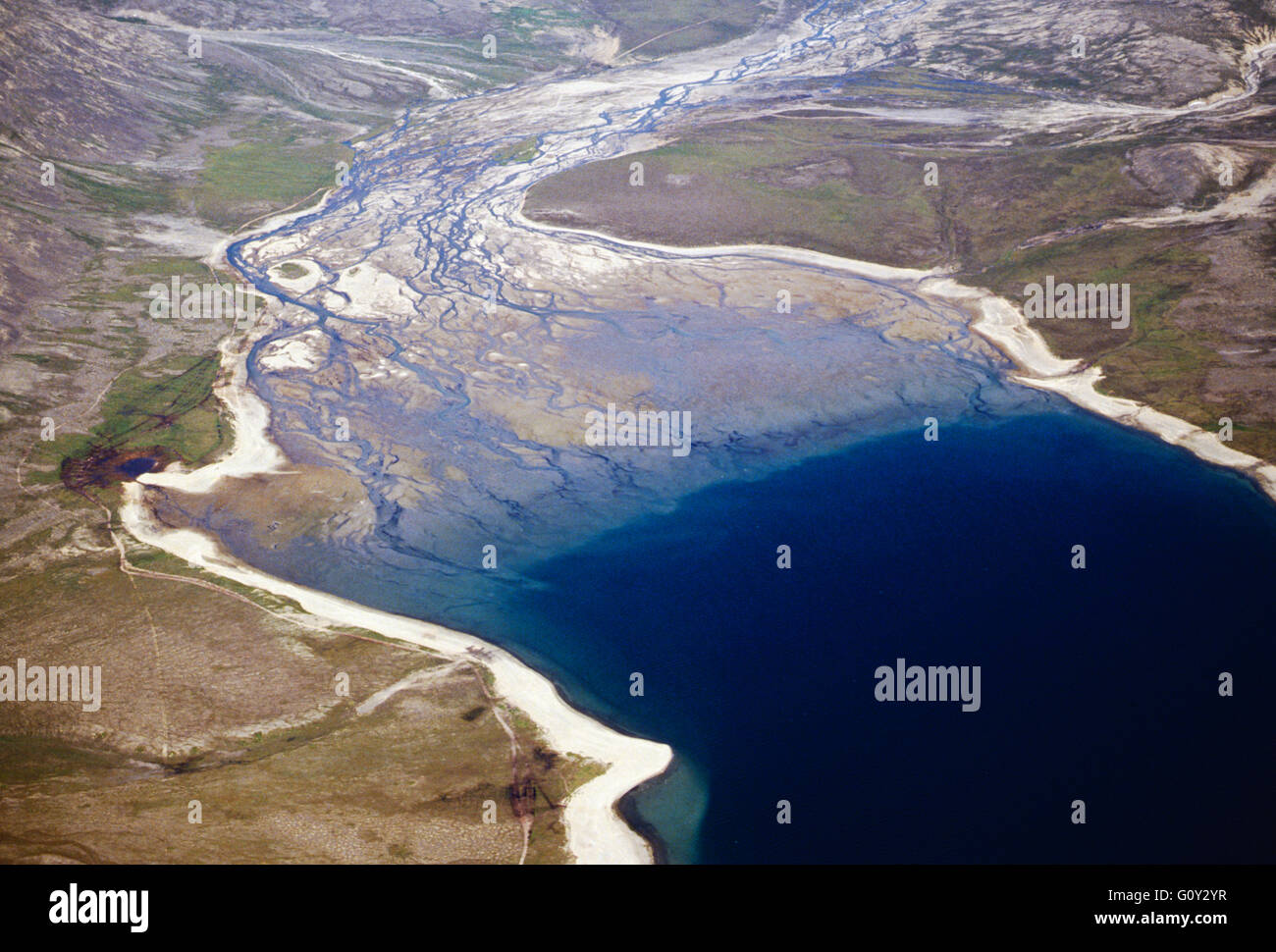Luftbild des Flusses Entwässerung zur Beringsee zwischen Provideniya & Egvekinot; Sibirien; Chuchki Halbinsel; Russische Föderation Stockfoto