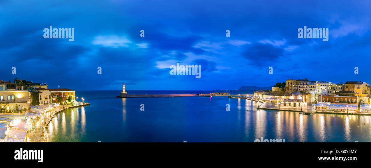 Panorama Abend alte Hafen, Chania, Kreta, Griechenland Stockfoto