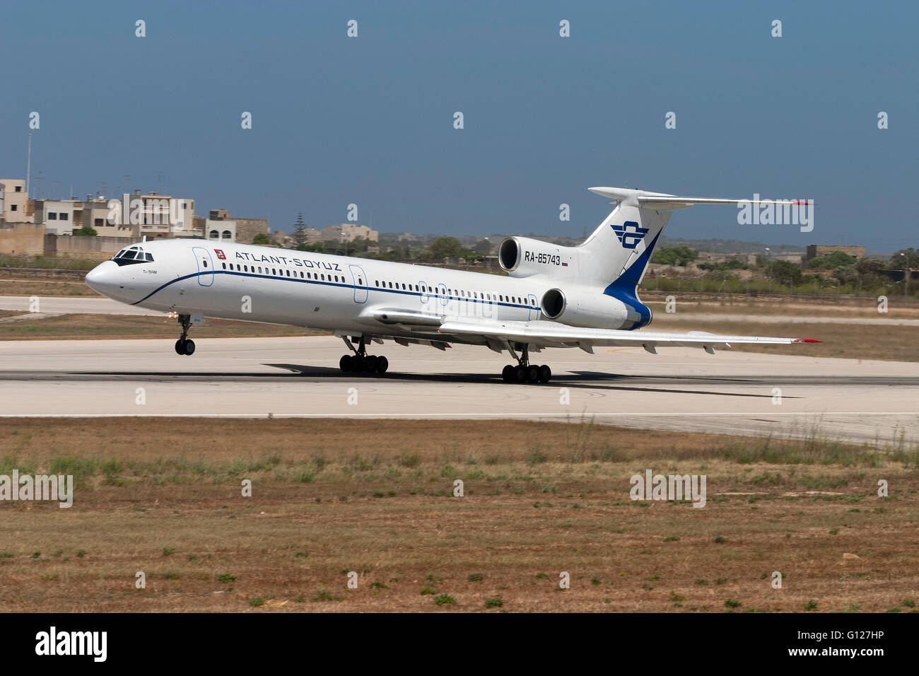 Atlant-Soyuz Tupolew Tu-154 ausziehen. Stockfoto