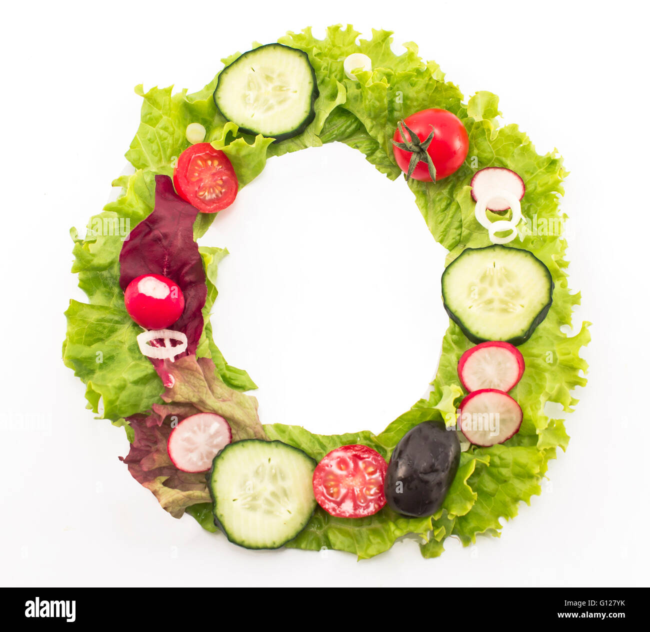 Buchstabe O Salat gemacht. Stockfoto