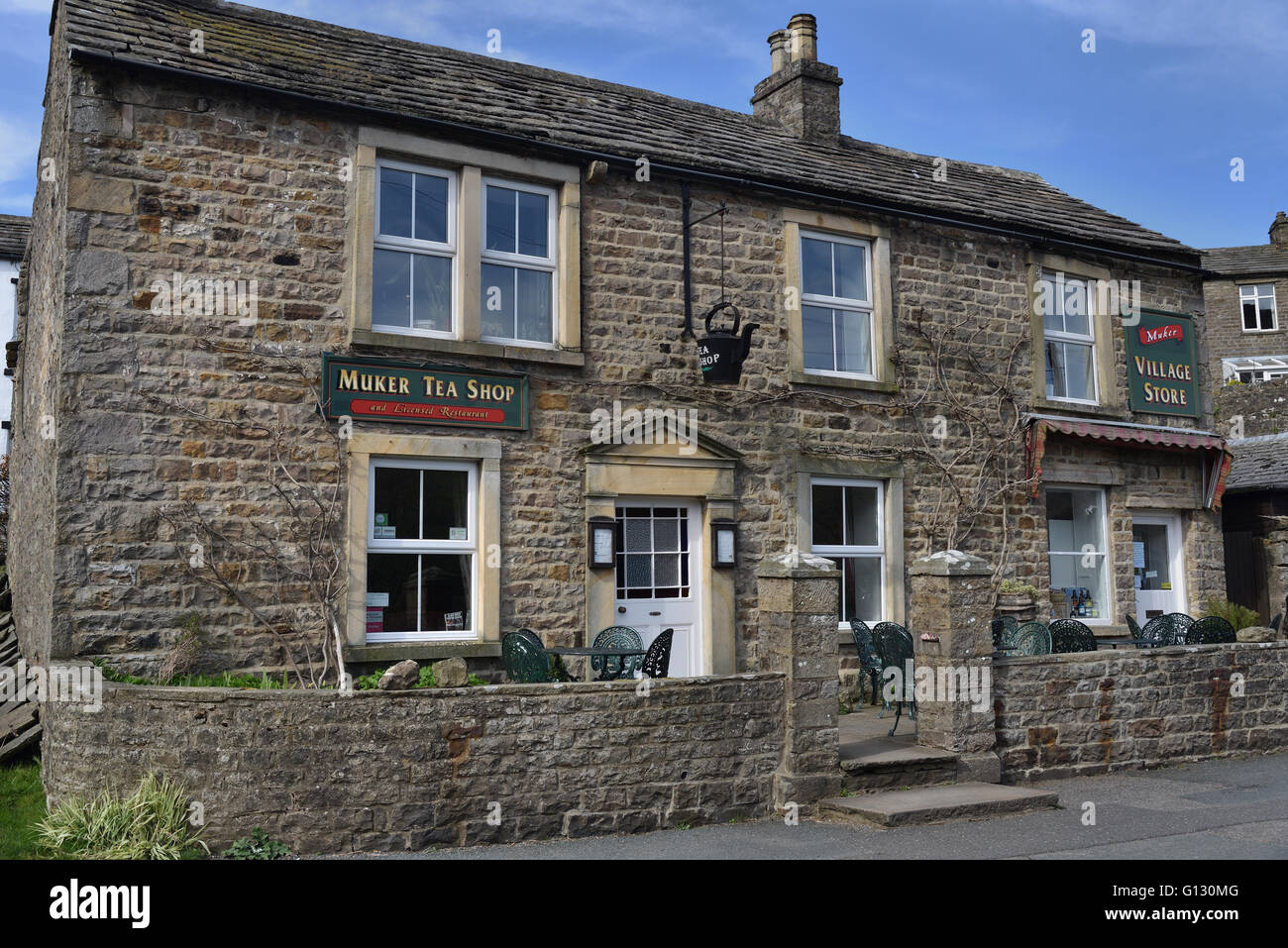 Muker Teeladen und Dorfladen, Swaledale, Yorkshire Dales, North Yorkshire, England, UK. Stockfoto