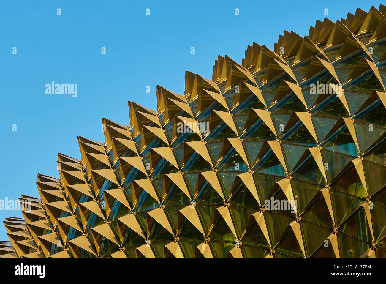 Abstrakte Schuß des Theater an der Bucht auf der Dachterrasse, die auch als Durien, Singapur bekannt. Stockfoto