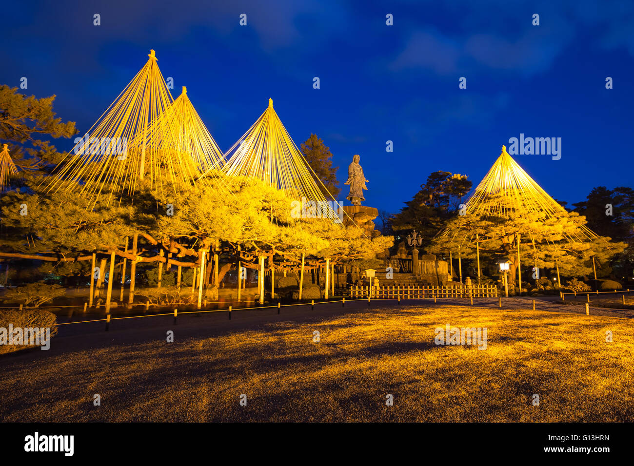 Abend im Kenroku-En Garden in Kanazawa, Japan. Stockfoto