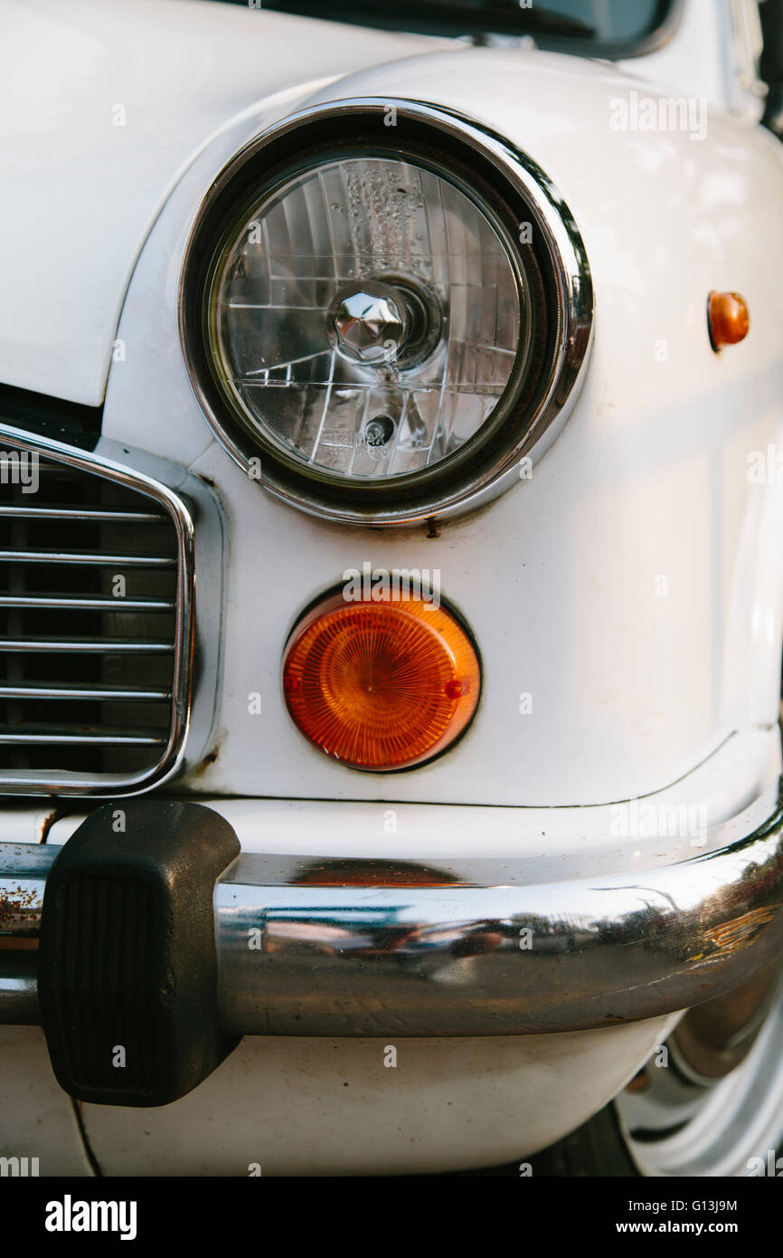 Detail eines alten Autos in Mumbai, Indien Stockfoto