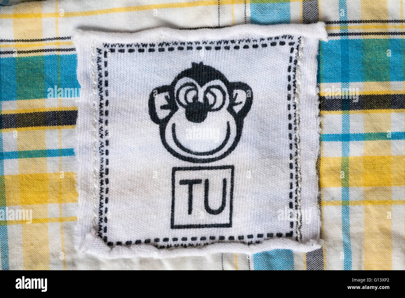 TU Affen-Schimpansen-Label im Kleinkindershirt, TU-Kleidung in Sainsburys erhältlich Stockfoto