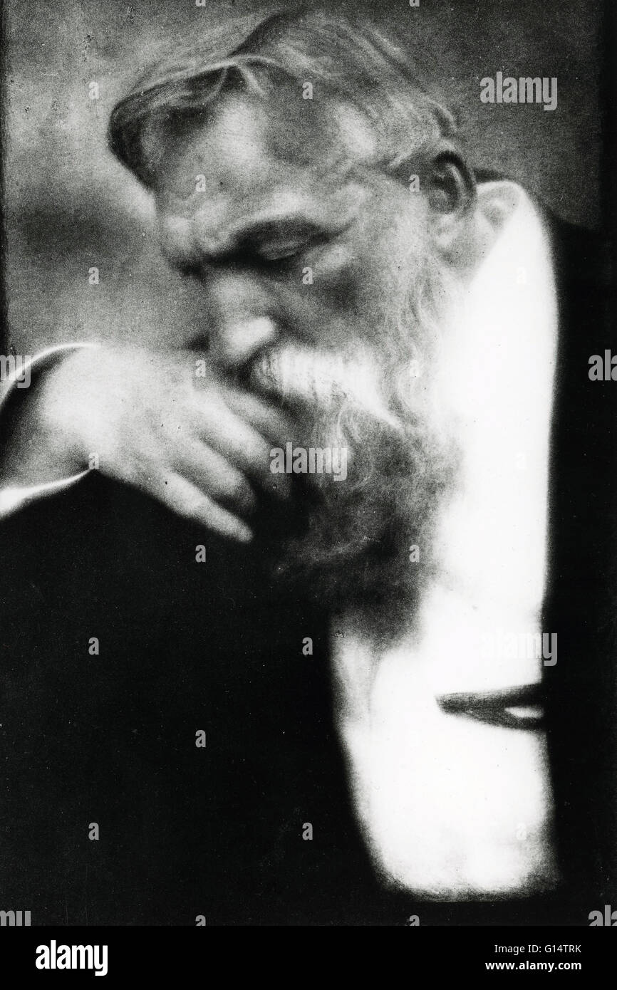 Französischer Bildhauer Rodin 1907 des amerikanischen Fotografen Edward Steichen fotografierte. François Auguste René Rodin (12. November 1840 - 17. November 1917) war ein französischer Bildhauer. Er gilt als der Stammvater der modernen Skulptur. Viele seiner Stockfoto