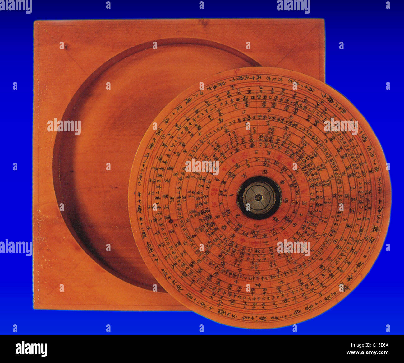 Ein Kompass verwendet von den Meistern der Feng-Shui, die Kunst der Heiligen Geometrie. Copyright 1994. Stockfoto
