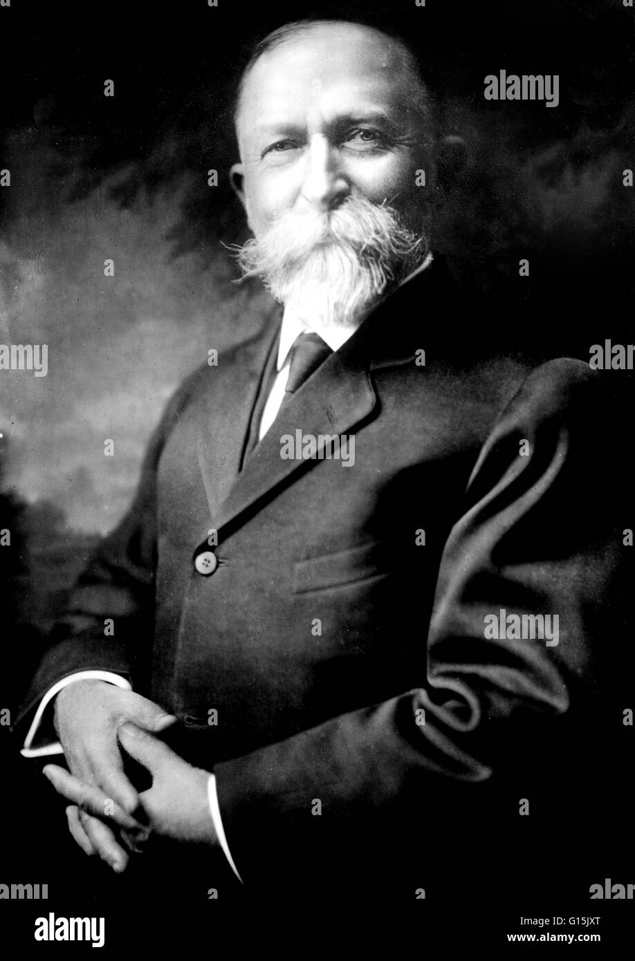 Kellogg (1852 – 1943) war ein amerikanischer Arzt in Battle Creek, Michigan, der ein Sanatorium mit ganzheitlichen Methoden mit einem bestimmten Fokus auf Ernährung, Einläufe und Bewegung lief. Kellogg war ein Verfechter des Vegetarismus und ist am besten bekannt für Stockfoto