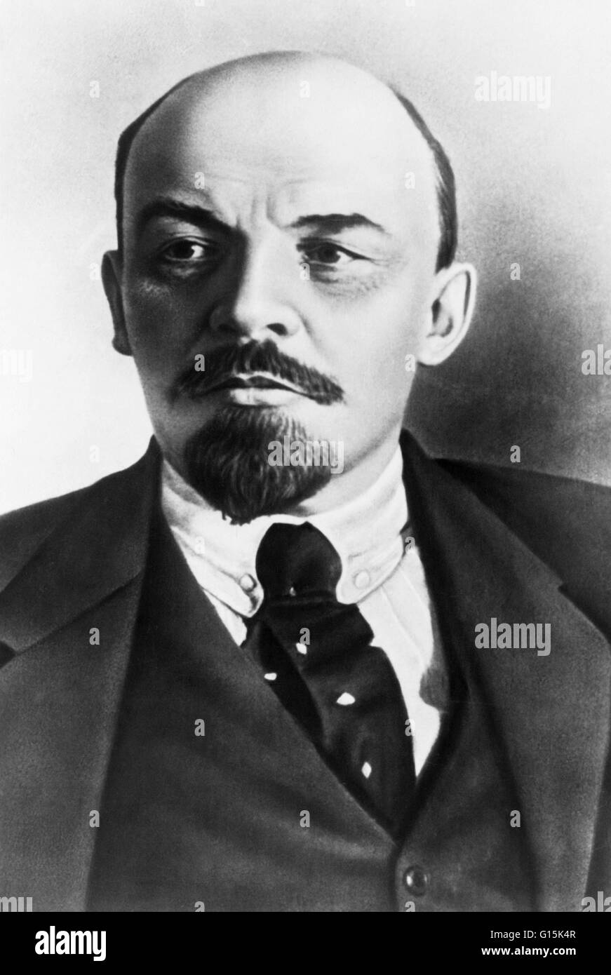 Vladimir Ilyich Lenin (22. April 1870 - 21. Januar 1924) war ein russischer marxistischer revolutionär, Politiker, russischer Staatsmann und marxistischer Theoretiker. Lenin war der erste Premierminister der Sowjetunion. 1903 gründete er die Bolschewiki (radikale maj Stockfoto