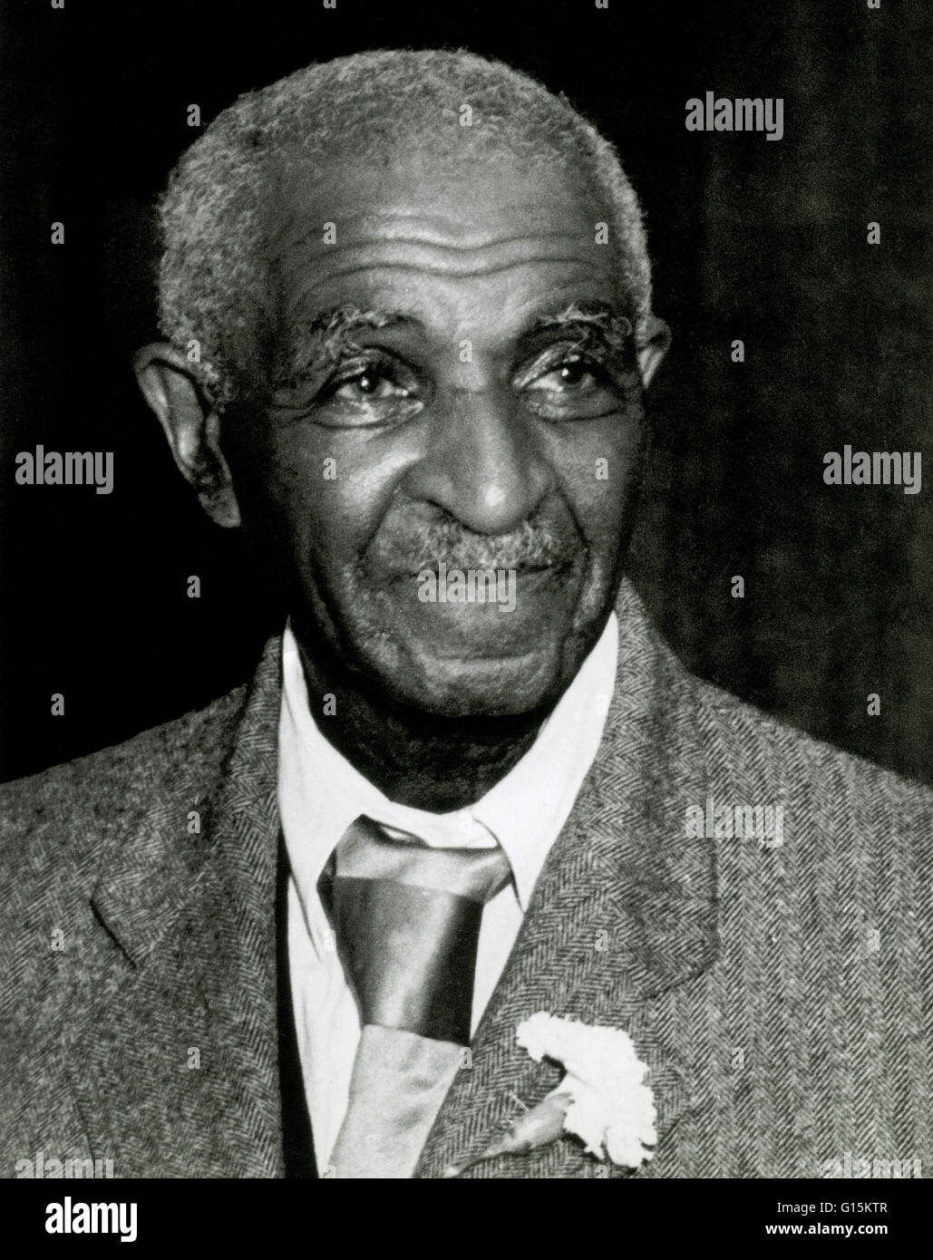 George Washington Carver (1864-1943), ca. 1938. Carver war ein afrikanisch-amerikanischer Wissenschaftler, Botaniker, Pädagoge und Erfinder in die Sklaverei in Missouri im Jahre 1864 geboren. Im Jahre 1891 besuchte und studierte Botanik an der Iowa State Agricultural College, wo er war, der Stockfoto