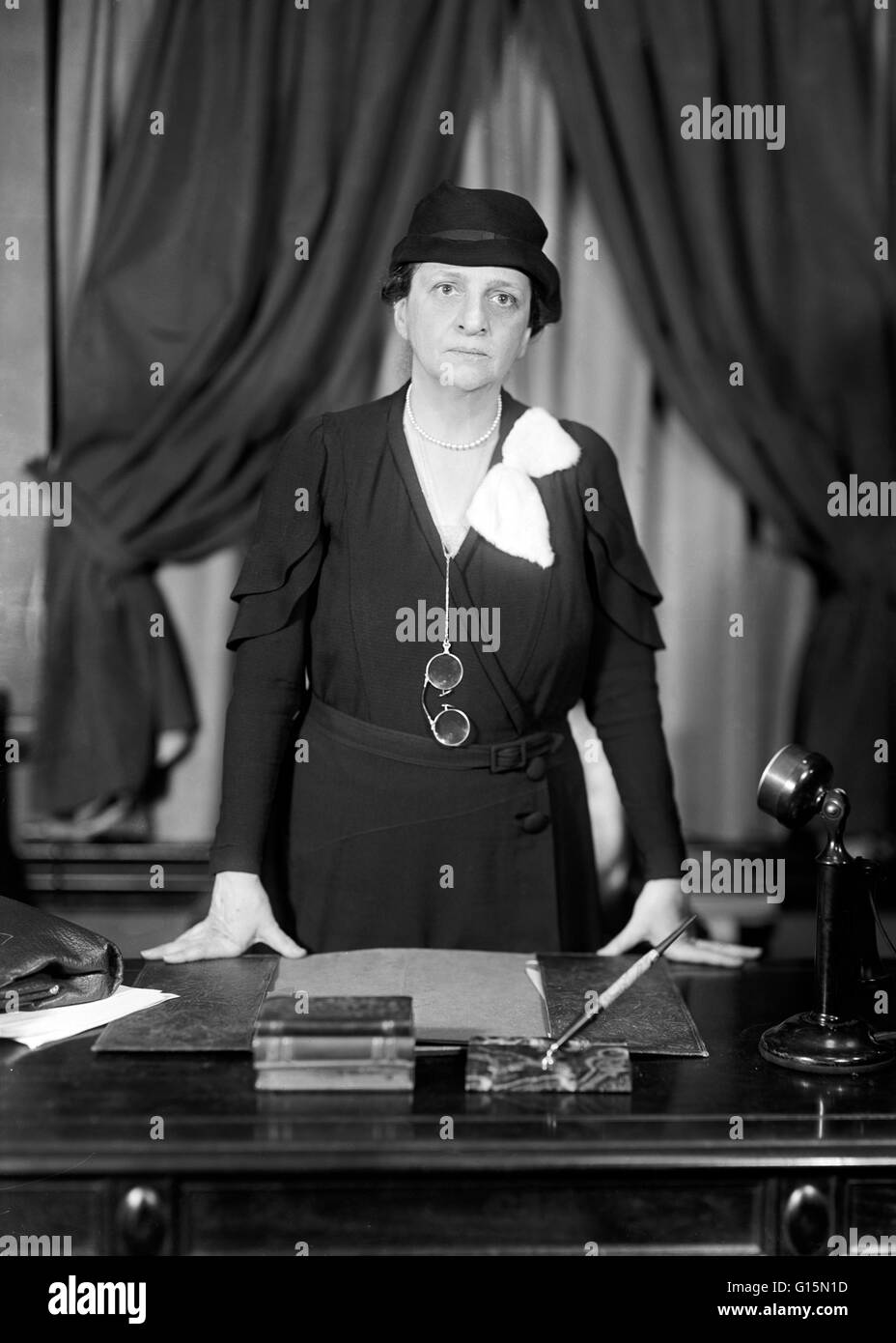 Frances Perkins (10. April 1880 - 14. Mai 1965), geboren Fannie Coralie Perkins, war die US-Arbeitsminister von 1933 bis 1945, und die erste Frau in uns Kabinett berufen. Sie erreicht landesweite Bekanntheit als Leiter der New York Verbraucher-Liga 1 Stockfoto