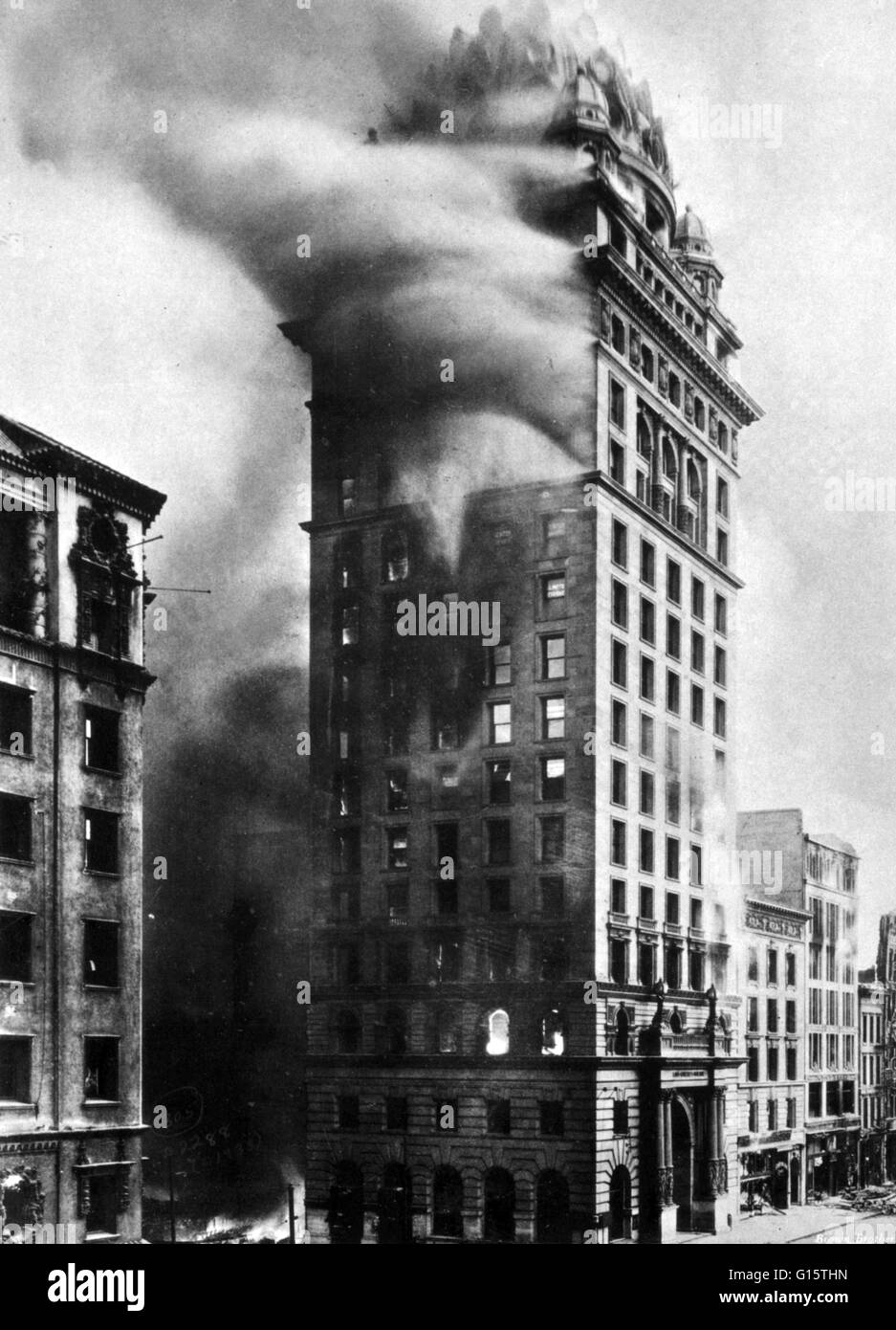 Die San-Francisco-Erdbeben von 1906 wurde eine große Erdbeben in San Francisco und der Küste von Nordkalifornien bei 05:12 am Mittwoch, 18. April 1906. Verheerende Brände in der Stadt ausbrach und dauerte mehrere Tage. Als Folge der q Stockfoto