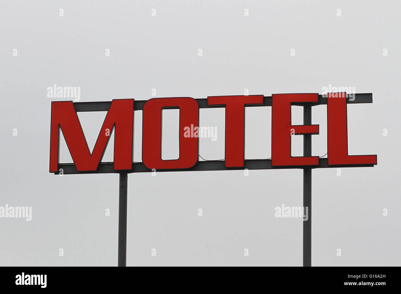 Ein roter Motel-Schild Stockfoto