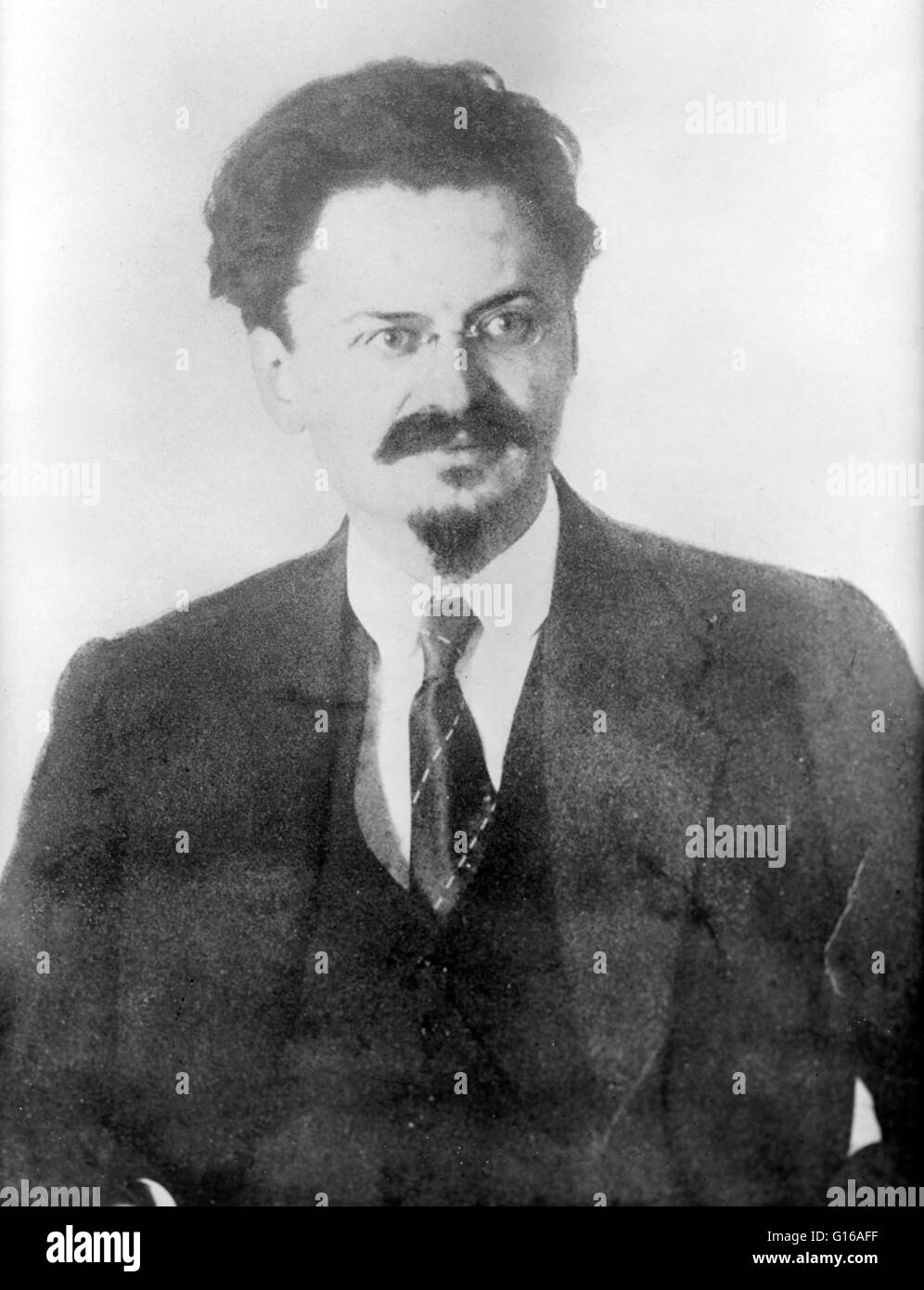 Bain-News-Service Foto von Trotzki. Kein Datum auf Beschriftung Karte aufgezeichnet. Leon Trotsky (7. November 1879 - 21. August 1940) war ein russischer marxistischer revolutionär und Theoretiker. Er schloss sich den Bolschewiki vor der Oktoberrevolution 1917 und wurde ein großer fi Stockfoto