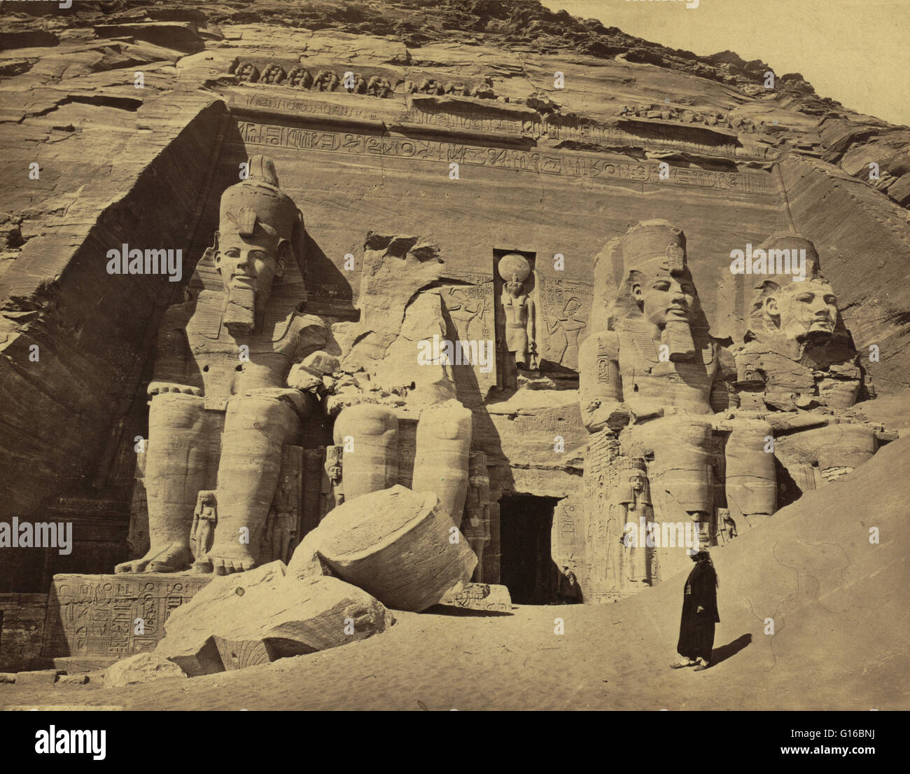 Titel: "Abou Simbel". Die Abu Simbel Tempel sind zwei riesige Felsentempel in Abu Simbel in Nubien, Süden von Ägypten. Die Twin-Tempel wurden ursprünglich während der Herrschaft des Pharao Ramesses II im 13. Jahrhundert v. Chr. aus dem Berghang geschnitzt. Konstrukt Stockfoto