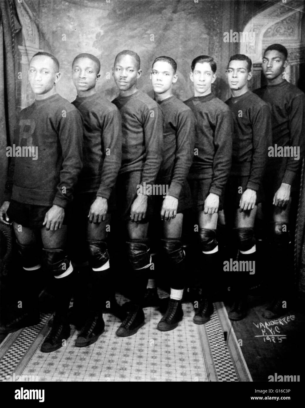 Renaissance big five basketball team Fotos und Bildmaterial in hoher Auflösung Alamy