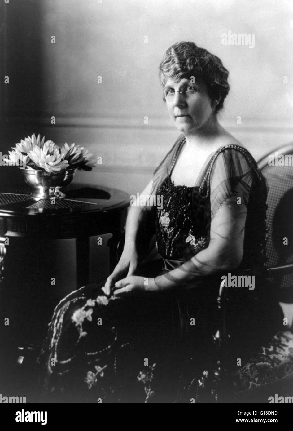 Florence Mabel Kling Harding (15. August 1860 - 21. November 1924) war die Ehefrau von Harding und die First Lady der Vereinigten Staaten von 1921 bis 1923. Mit dem Ziel, Konzertpianist zu werden, begann Florenz Studien am Cincinnati Conservatory of Music Stockfoto