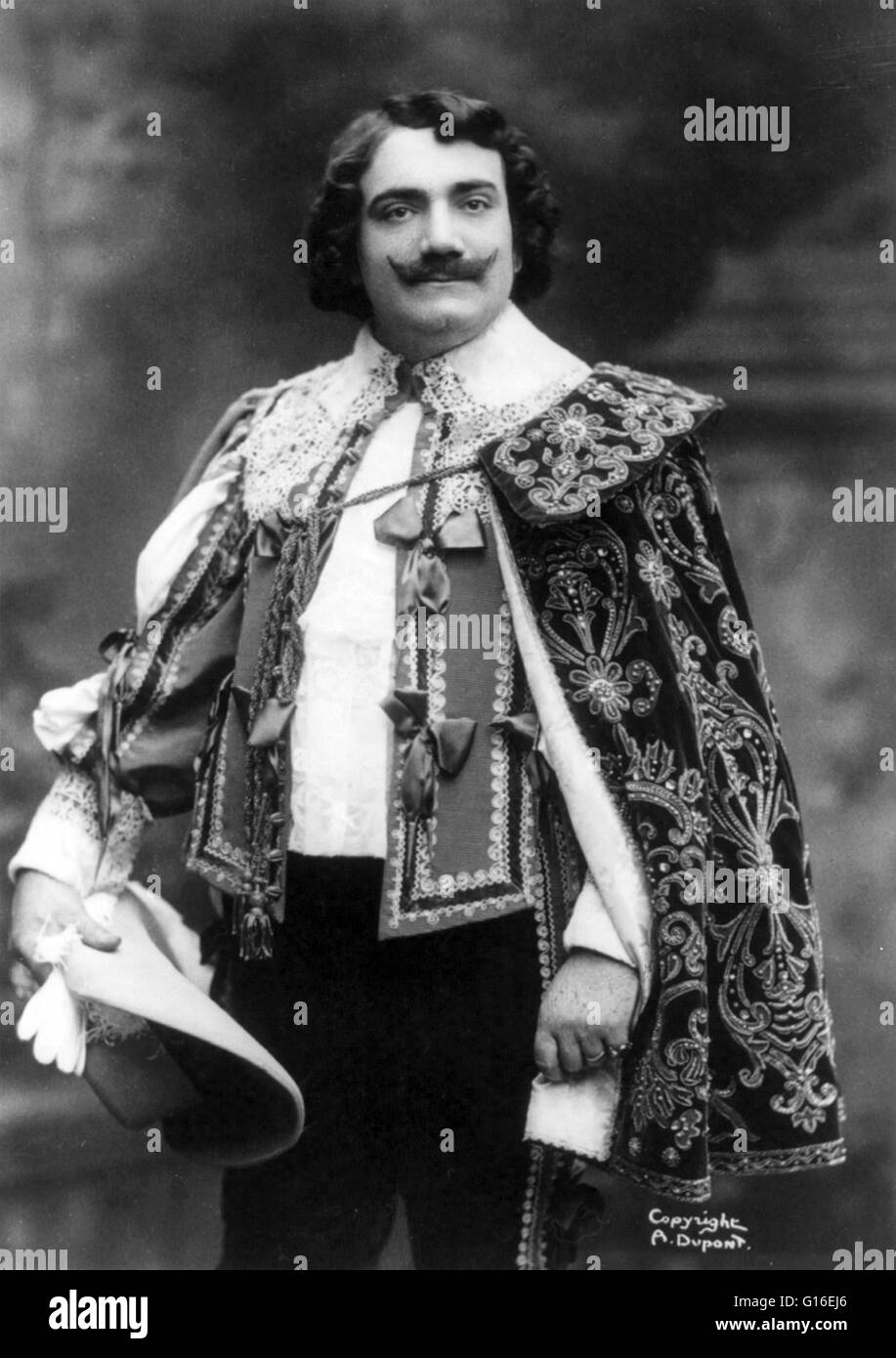 Enrico Caruso (25. Februar 1873 - 2. August 1921) war ein italienischer Opern-Tenor. Sang er mit großem Erfolg an den großen Opernhäusern Europas und Amerikas, erscheinen in einer Vielzahl von Rollen aus der italienischen und französischen Repertoire, die reichte von Stockfoto