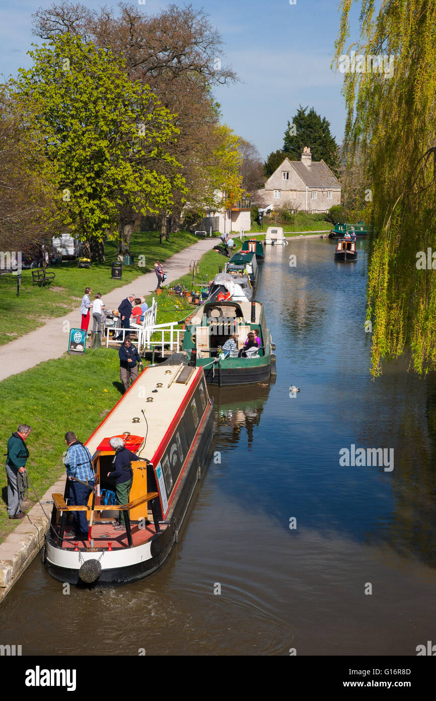 Der Kennet und Avon Kanal Bathampton, in der Nähe von Bath, Somerset Stockfoto Der Kennet und Avon Kanal Bathampton, in der Nähe von Bath, Somerset Stockfoto