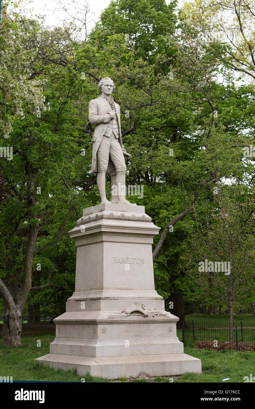 Statue von Alexander Hamilton am Central Park in New York City, USA