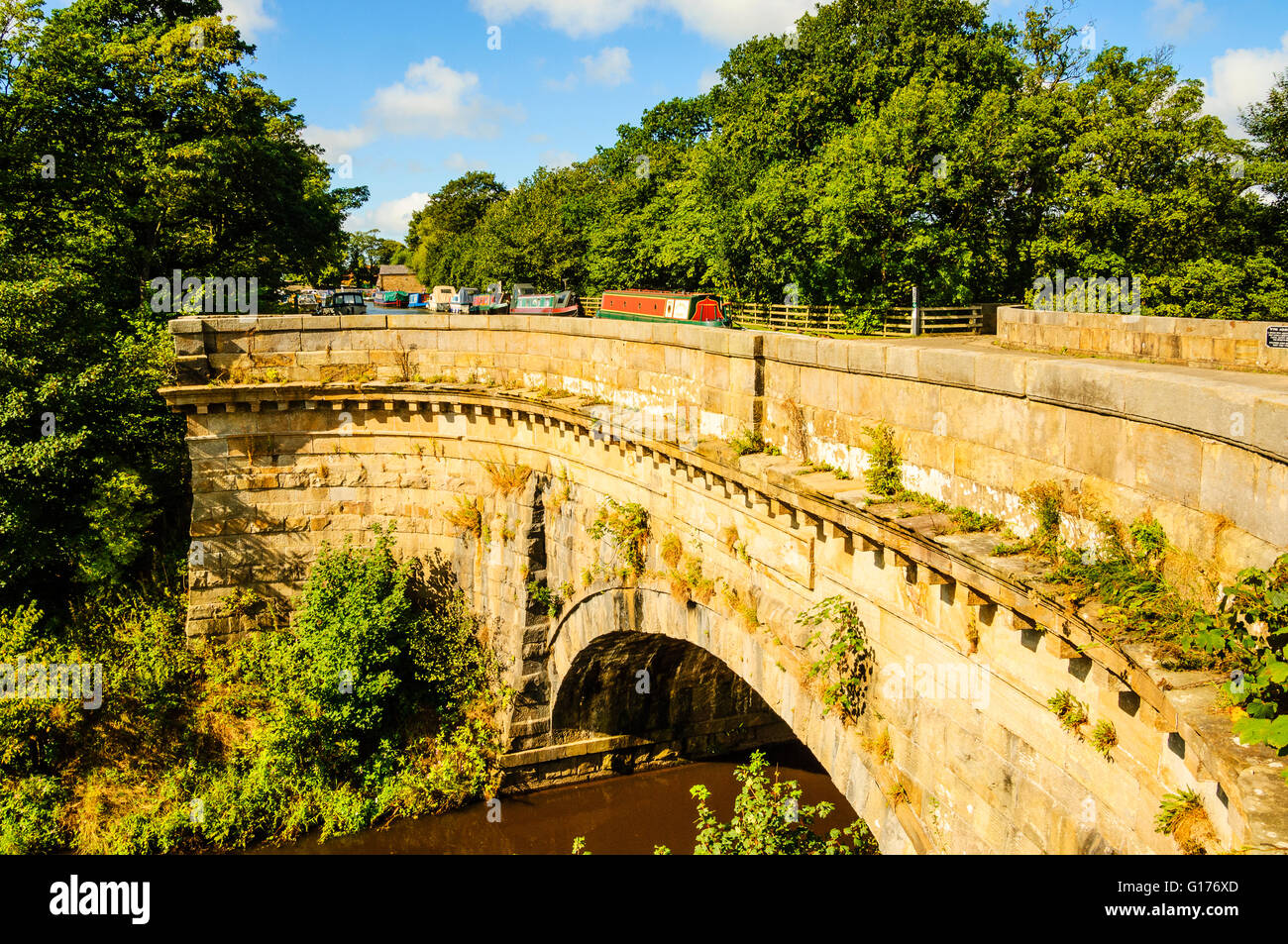 Wyre Aquädukt Narrowboat-Kanal Lancashire Stockfoto